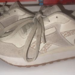 Reebok Size 1