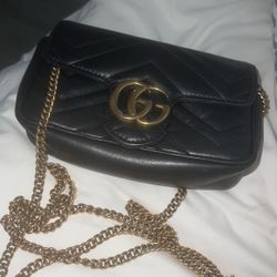 Gucci GG MARMONT SUPER MINI BAG