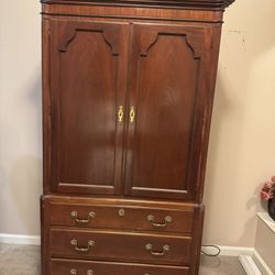 TV Entertainment Center/ Wardrobe /DIY Mini Bar