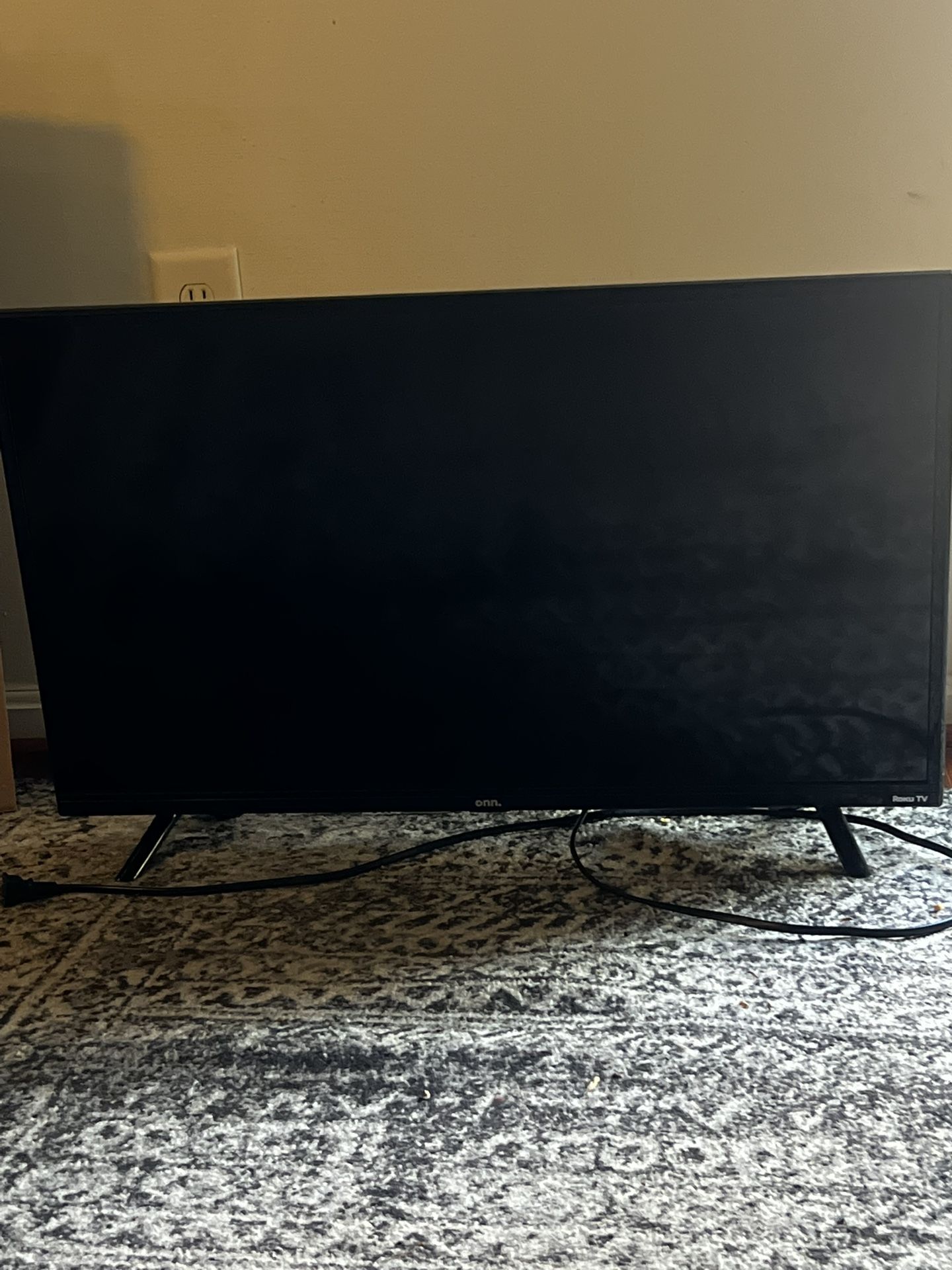 Small Roku TV MOVING SALE!!!