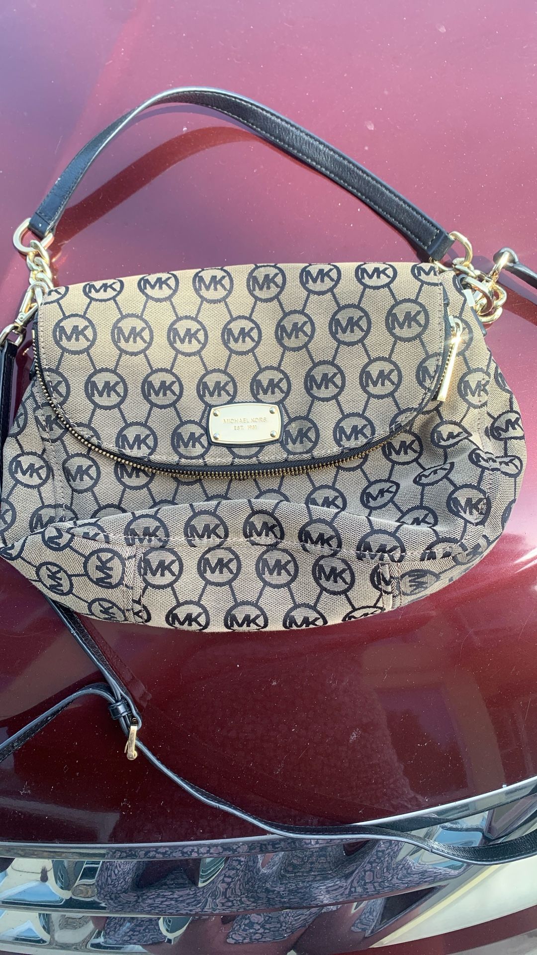 Micheal Kors Purse