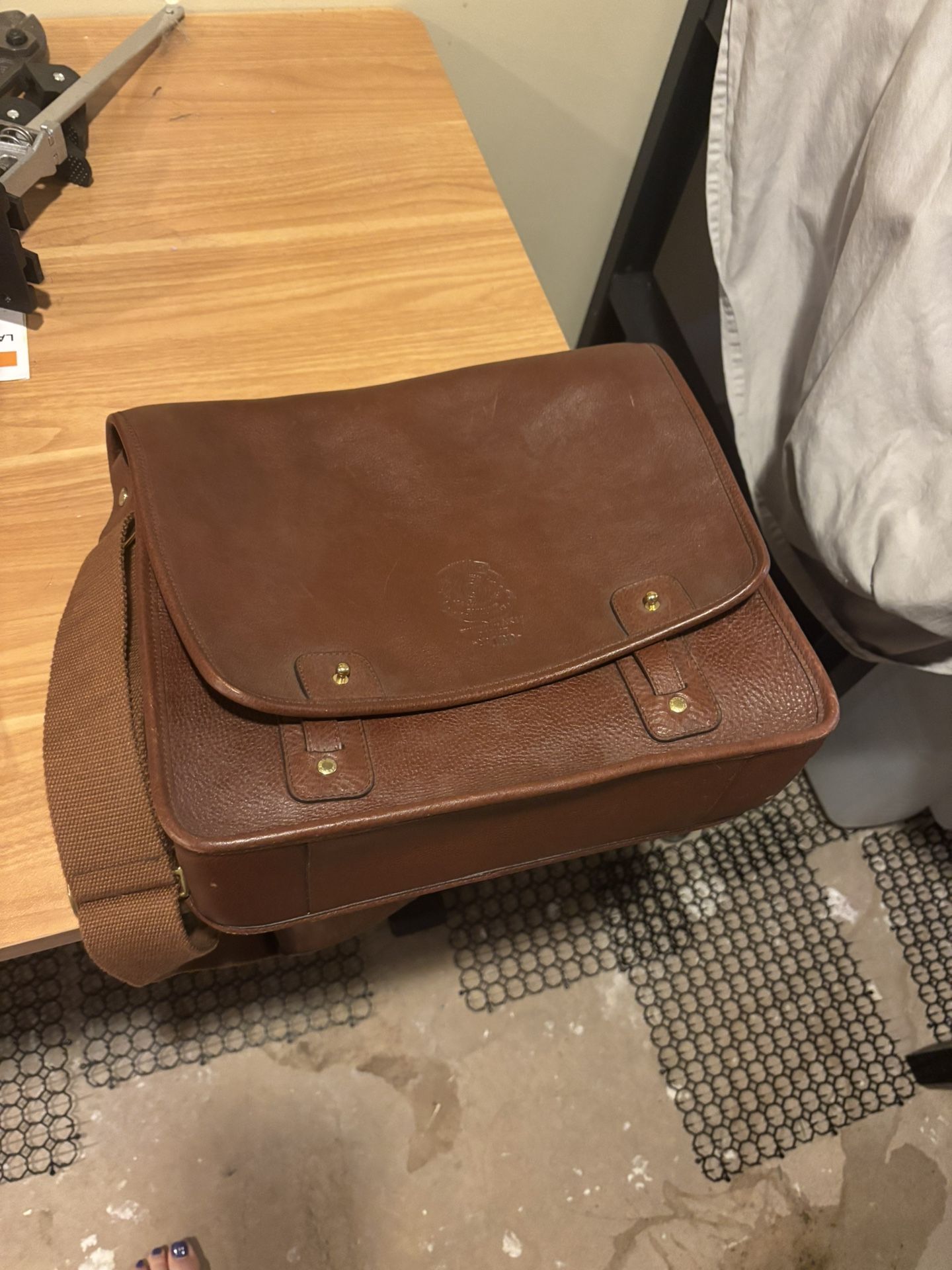 Ghurka messenger bag