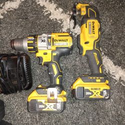 DeWalt Xr Brushless Hammer Drill/ Driver And Atomic Mult Tools With 2 (20v 5ah Battery's nd Charger)  Asking 200$ Obo