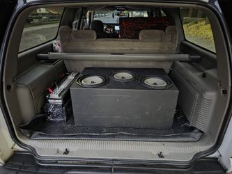 3 10s JL Audio 