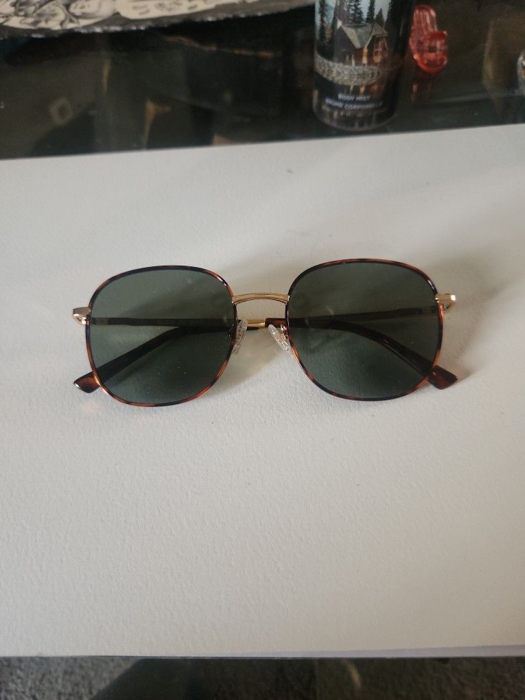 Sojo Sunglasses