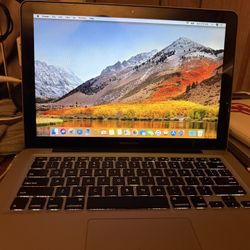 13 In Macbook Pro 2010