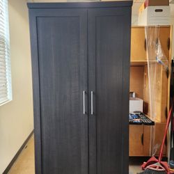 Sauder HomePlus Storage Cabinet/ Pantry cabinets Dakota Oak finish