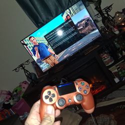 Ps4 And 11 Games And 8games Donloaded