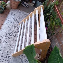 Lily & River Little Climber( Baby Toy)