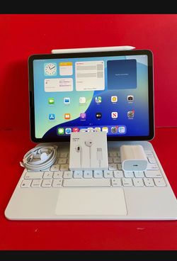 Apple IPad Air 5th Generation (10.9” Liquid Retina/ M1 chip / 2022 Model) 64GB with pen, keyboard case & Accessories (256gb $479)