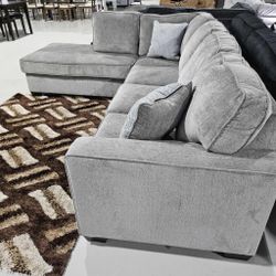 AP- 2-Piece Sleeper Sectional with Chaise/ Fast Delivery - Financing 