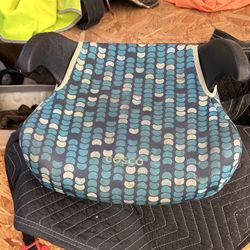 Booster Seat Good Conditions 