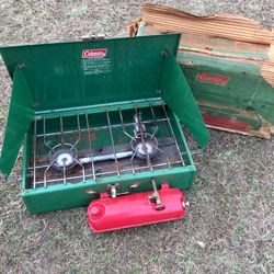 Moving, Must GO TODAY! • WORKING Condition Vintage Coleman Camp Stove