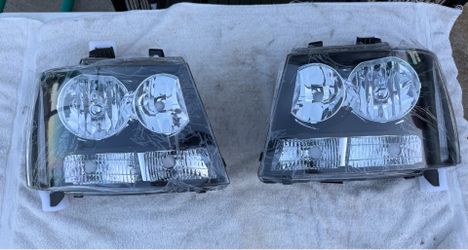 07-14 Chevy Tahoe Suburban Black Clear Reflector Headlights