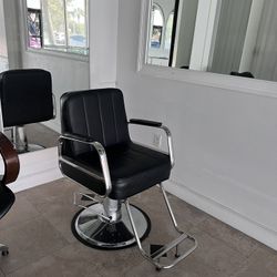 Hairstyling Chair