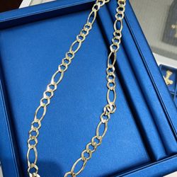 Gold Figaro Chain 