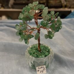 green  crystal money tree  4” inches tall 