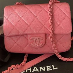 Vintage CHANEL mini crossbody bag for Sale in Belton, TX - OfferUp