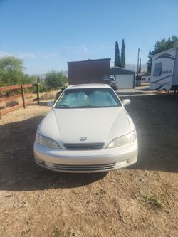 1999 Lexus ES 300