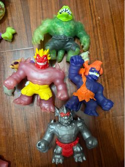 Squishy stretchy monsters