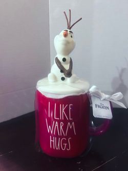 Disney Frozen Rae Dunn Olaf mug with topper