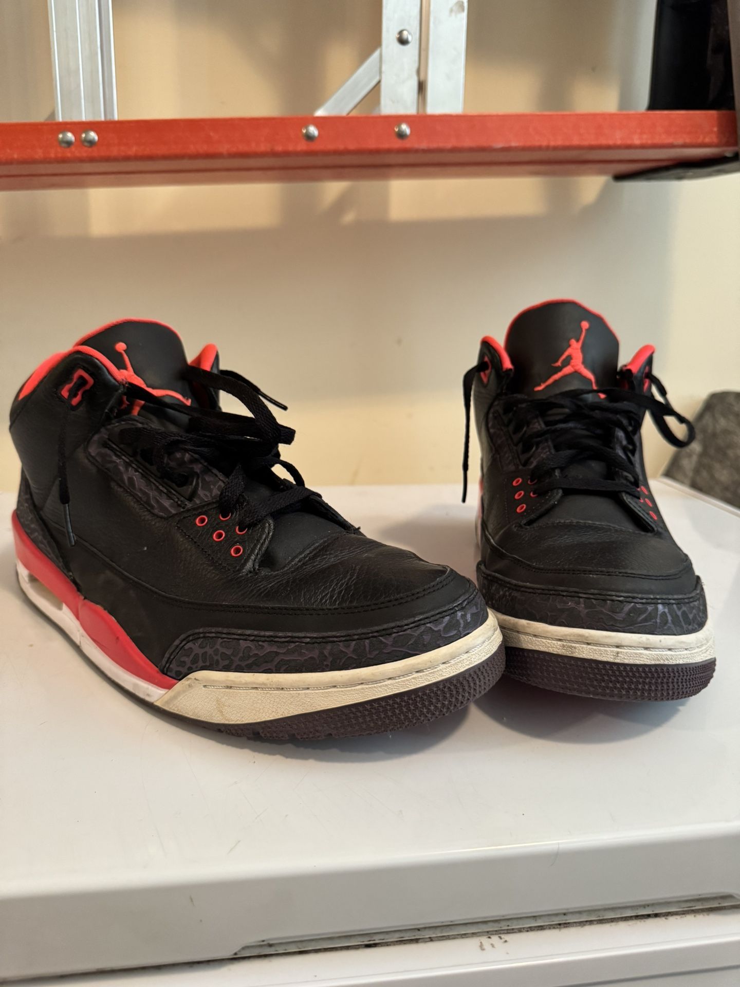 BIG MAN EDITION: Jordan 3's Retro Crimson