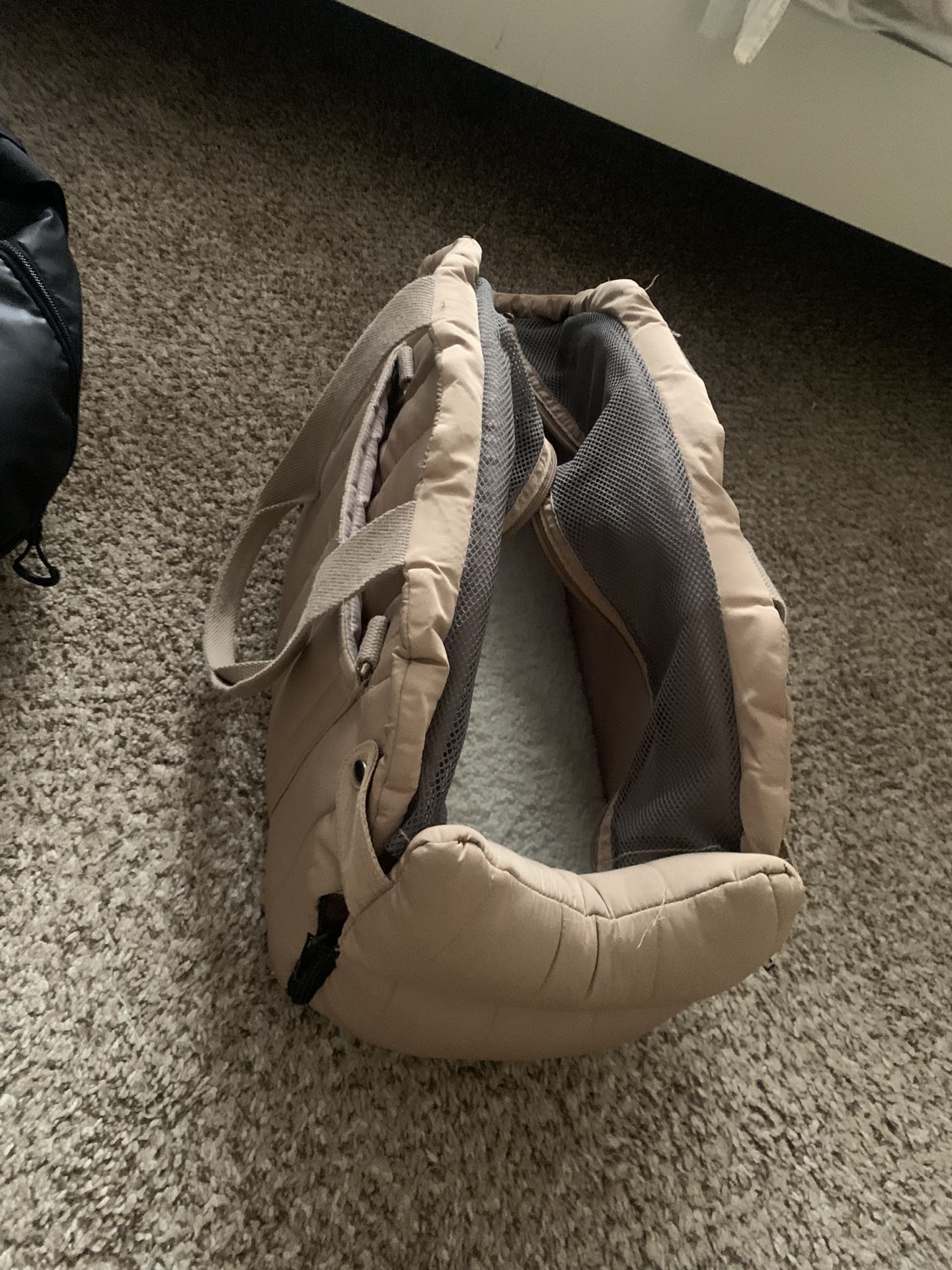Small Pet Carrier / Car Seat