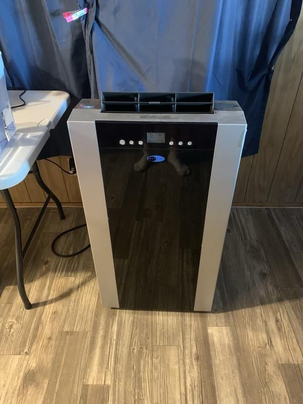 14000 BTU Portable Air Conditioner & Dehumidifier