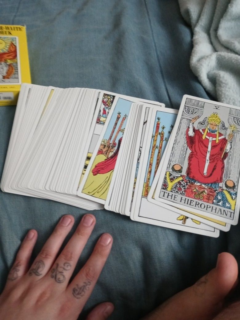 GIANT rider Waite Tarot Deck