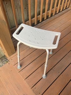 Deluxe Aluminum Shower Bench - Excellent Condition