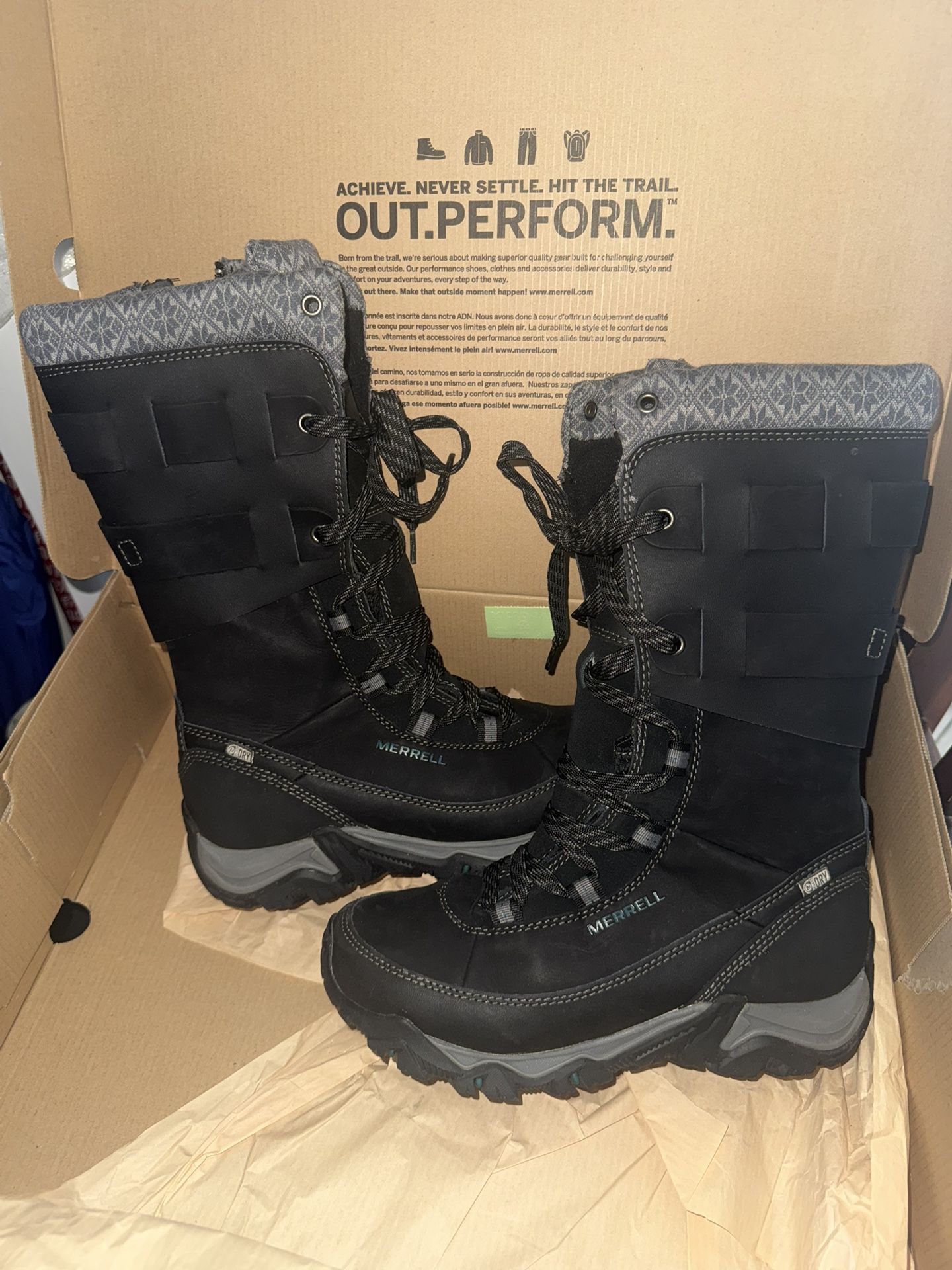 Merrell Snow Boots