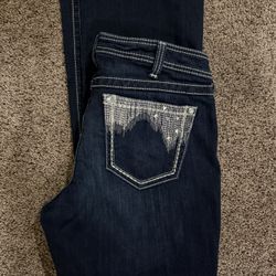 Ariat Size 32L