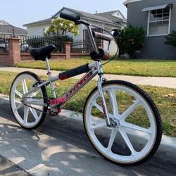 GT Dyno BMX Bike