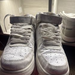 Louis Vuitton High Top Force.     Size 9-5