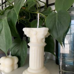 Handmade Hand Poured White Greek Pillar Greek Goddess Candle Decorative Candle Aesthetic Candles Room Decor Home Decor Wax Melt Neroli and White Sand 