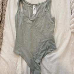 Lululemon bodysuit 