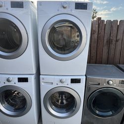 White Kenmore Front Load Washer And Dryer Gas Set We Deliver And Install🚚👨🏻‍🔧