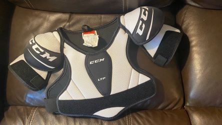 CCM Youth Shoulder Pads