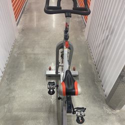 40 Lb Wheel Spin Bike 