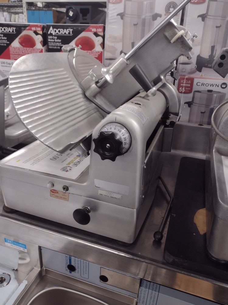 Hobart Automatic DELI.SLICER w/ Stainless 30 In Table