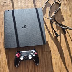 Playstation 4 and 1 Controller