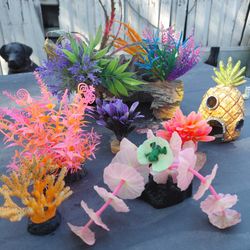 Fish Tank Accessories / Aquarium Decorations