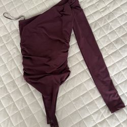 Abercrombie One Shoulder Maroon Bodysuit XXS