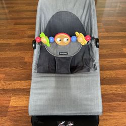 Baby Bjorn Bouncer with Activity Bar