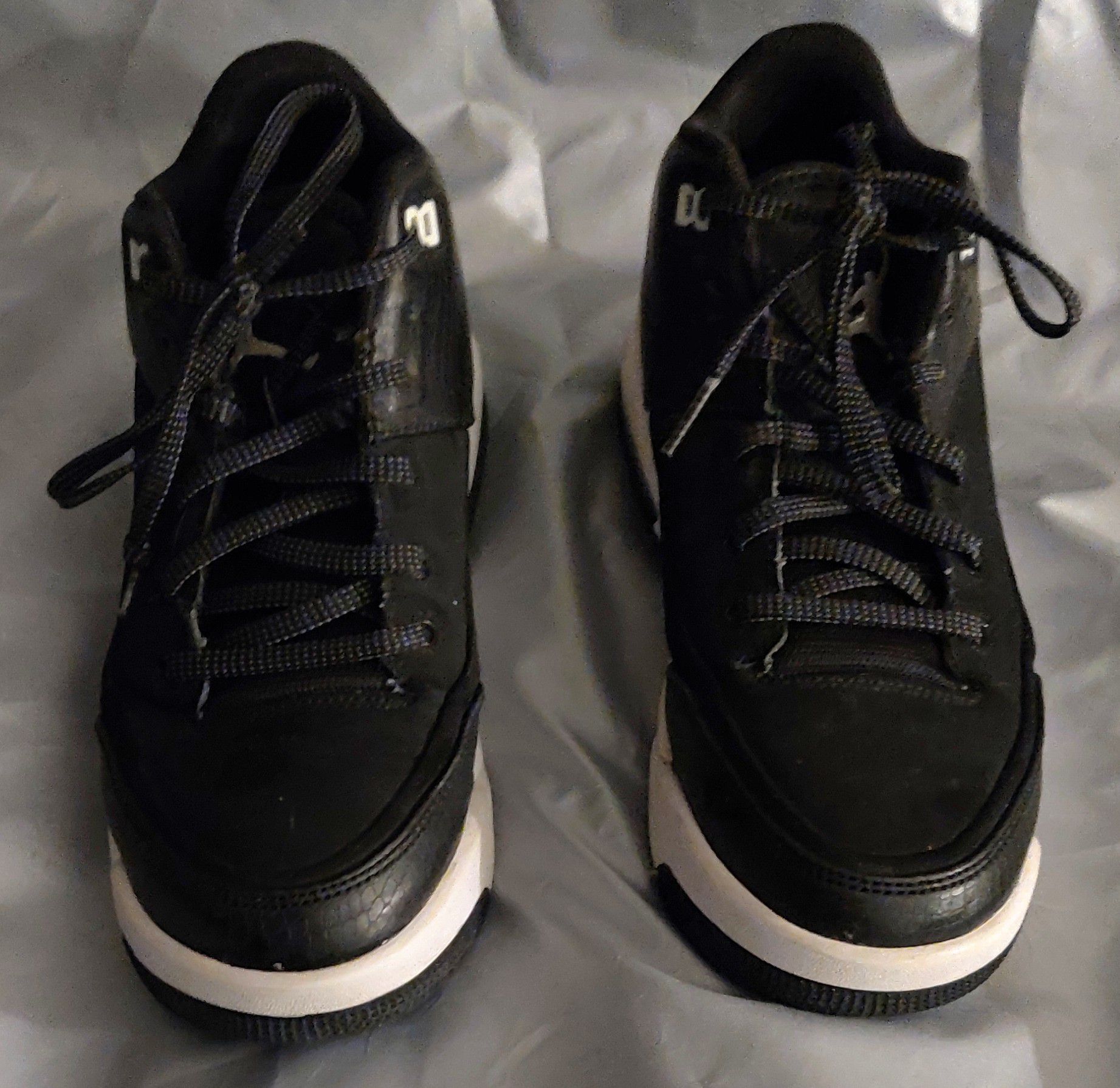 Nike Jordan Flight Origin 3 Youth Shoes Black w/White Size 5Y