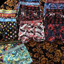 Boys boxer  briefs 4/5T 