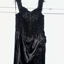 Black Prom Dress
