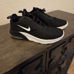 Nike Air Women size 8