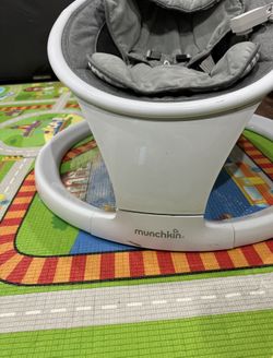 Munchkin Baby Swing
