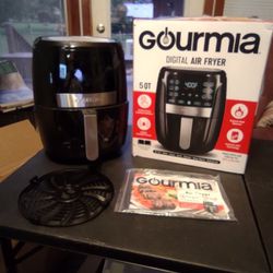 Gourmia 4-Quart Digital Air Fryer with Guided Cooking, Easy Clean